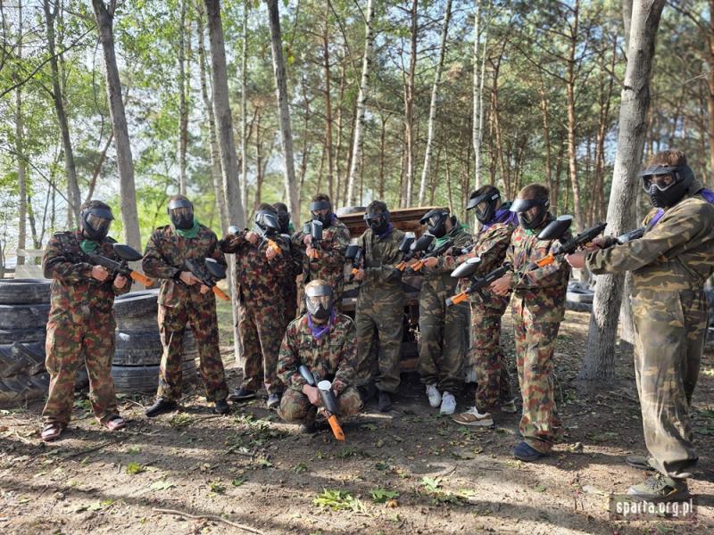 202509261408170 Paintball - Imprezy integracyjne, Pikniki dla Firm, Paintball, Wieczory kawalerskie, Imprezy integracyjne Częstochowa, Bełchatów, Łódź.