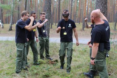 TEAM BUILDING 1